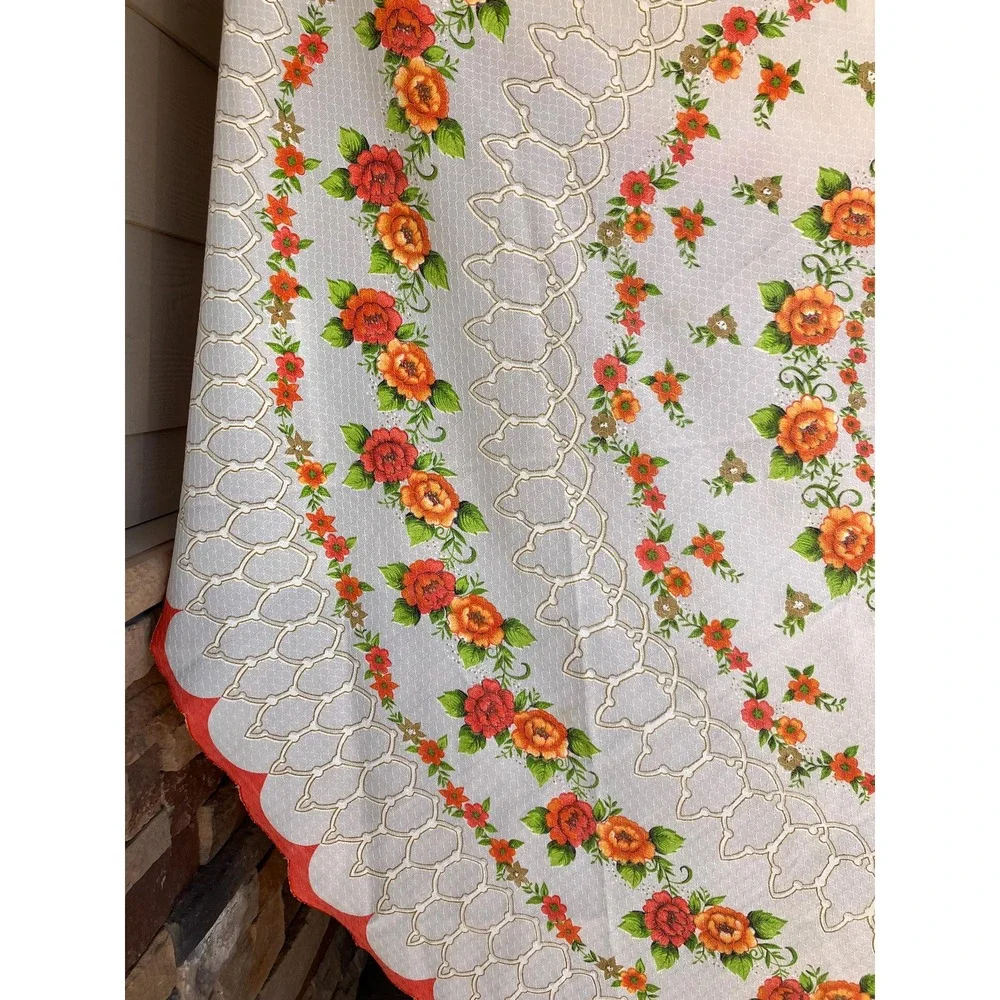 Vintage Mid Century Round Tablecloth Scalloped Edge Orange Red Roses, MCM Fall